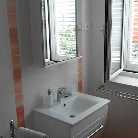 Mladen Apartment Mali Losinj