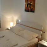 Mladen Apartment *